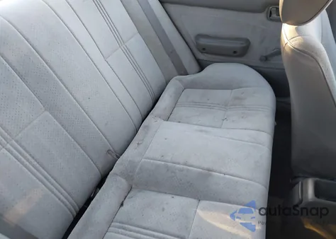 1995 Geo Prizm Lsi z USA, uszkodzony, nr VIN 1Y1SK5268SZ092387